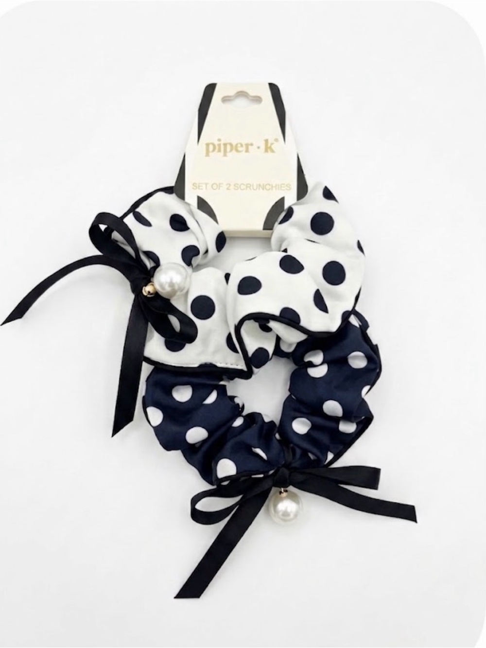 NWT ⚜️🖤⚜️ Piper K Polka Dot Bow Satin Hair Scrunchies Set of 2